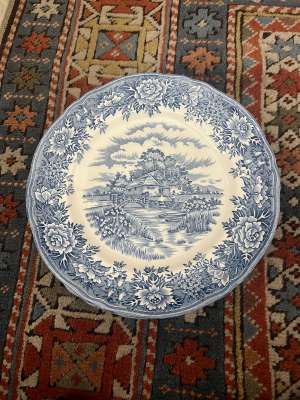 Set of 6 English Village Salem China Co ironstone salad dessert plate England
